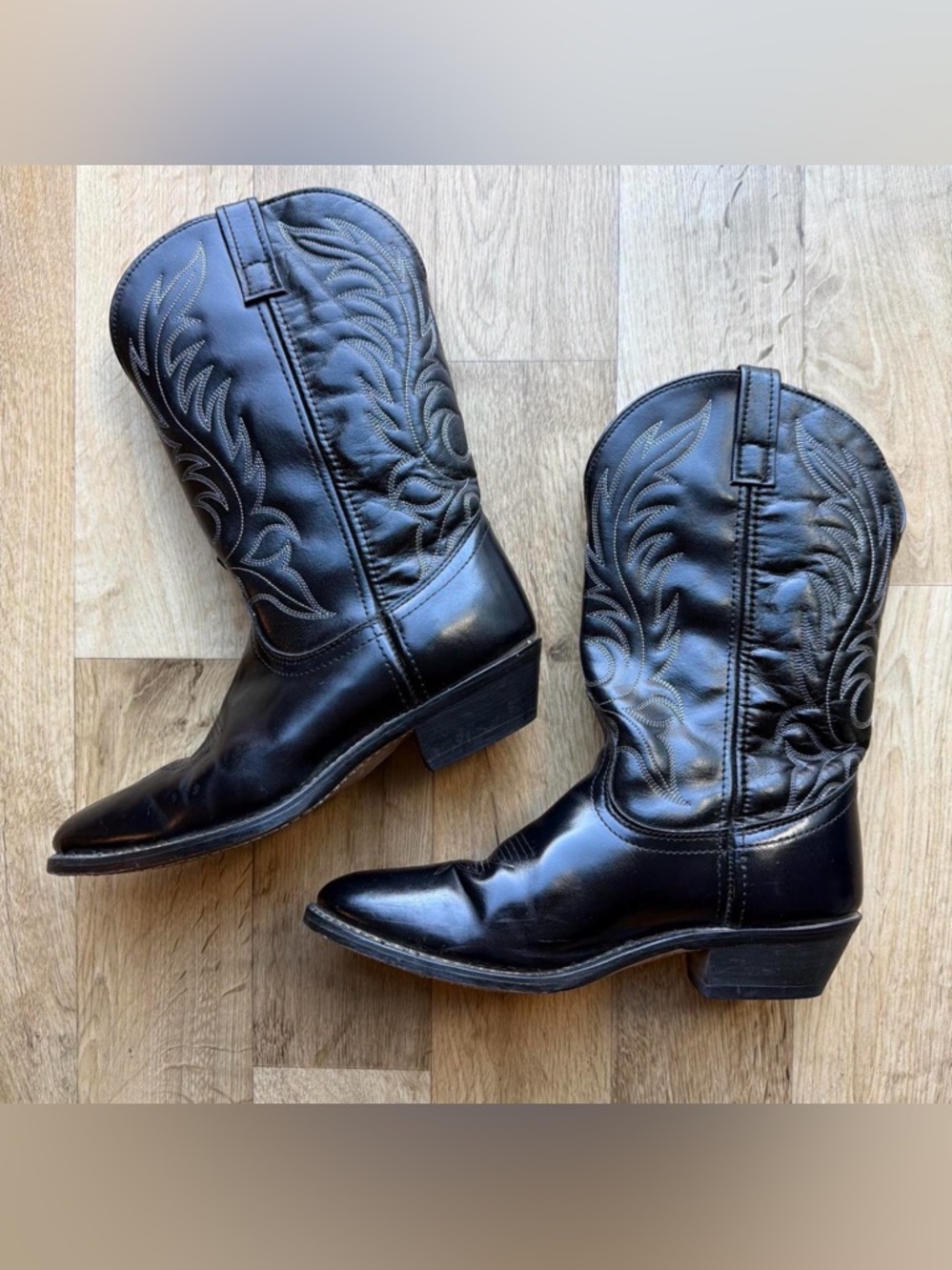 Laredo Women’s Black Leather Western Cowboy Boots - Size 9M